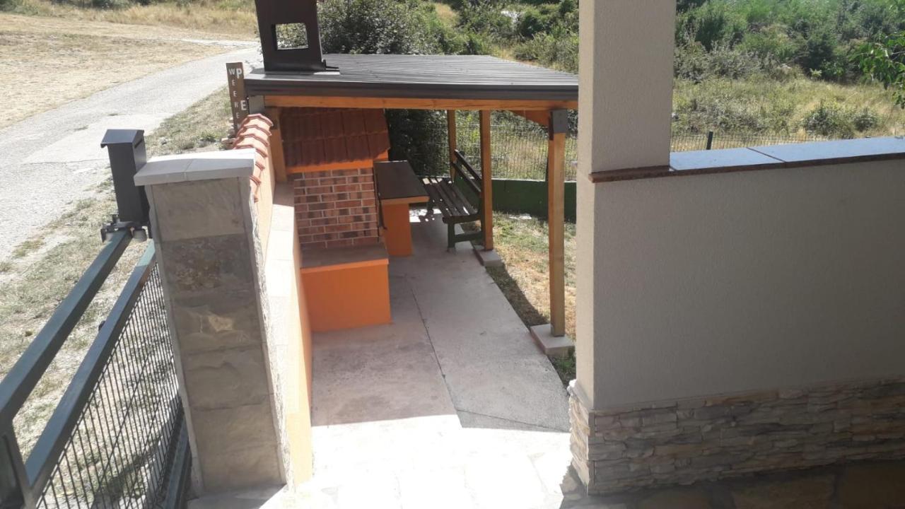 Weekend House Petar Villa Lusnic ภายนอก รูปภาพ
